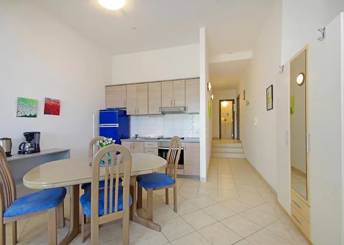Matanovi Dvori Md Apartman Makarska