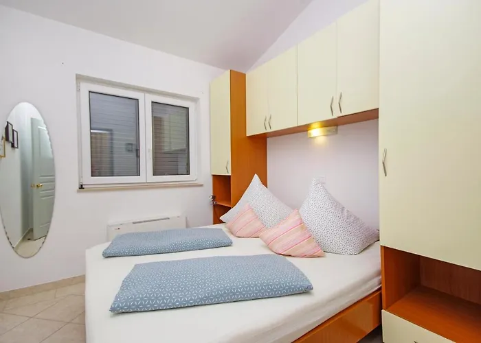 Matanovi Dvori Md Apartman Makarska